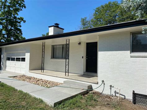 Painted Brick Ranch Home | Colorado Painting