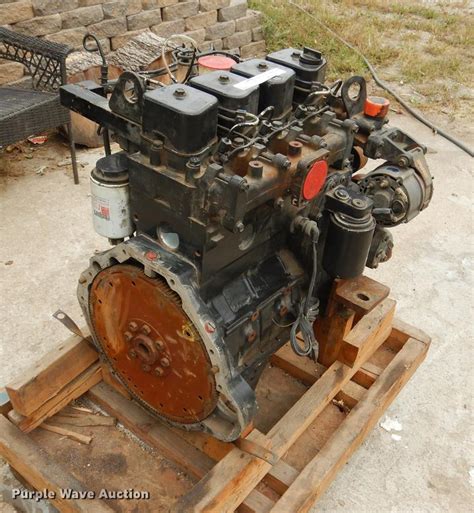 Cummins B3.9C 3.9L four cylinder diesel engine in Peculiar, MO | Item ...