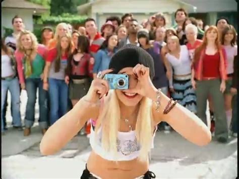 Hollaback Girl [Music Video] - Gwen Stefani Image (18732905) - Fanpop