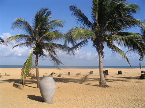 Archivo:Negombo Beach, Sri Lanka.jpg - Wikipedia, la enciclopedia libre