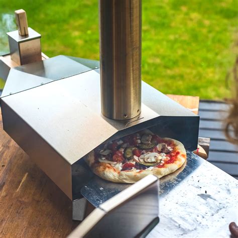 Getting a pizza oven? Here's what you need to know... – LifeSafe ...