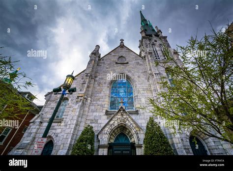 The Grace United Methodist Church in downtown Harrisburg, Pennsylvania ...