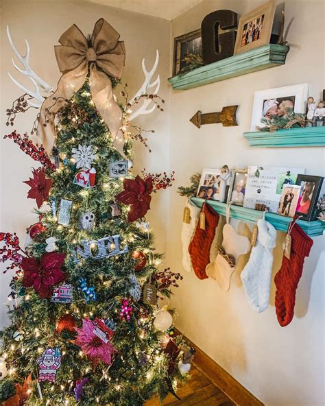 25 Rustic Christmas Tree Ideas