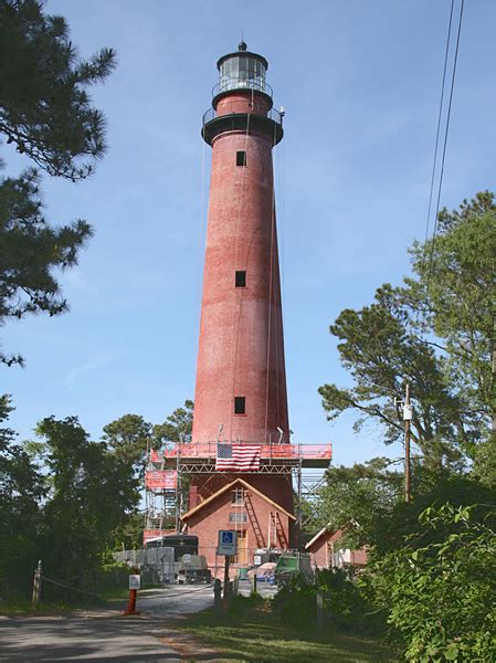 Assateague Lighthouse, Virginia at Lighthousefriends.com