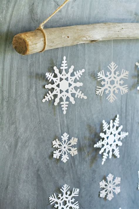 Simple Snowflake Wall Hanging Winter Decor