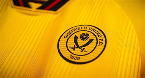 Sheffield United 2023-24 Errea Away Kit Unveiled » The Kitman