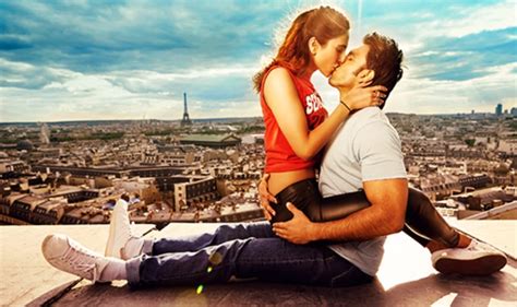 How to French kiss: 8 expert tips to French kiss like a pro! | Lifestyle News, India.com