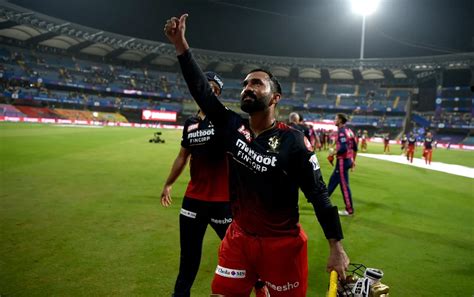 Dinesh Karthik Taking 'One Step At A Time' In RCB's Quest For Maiden ...