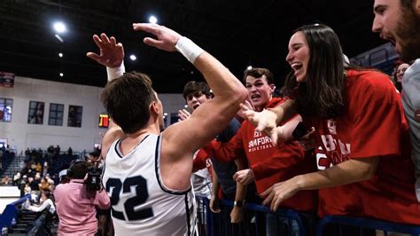 Samford men's basketball team digs deep, pulls off electric win over ...