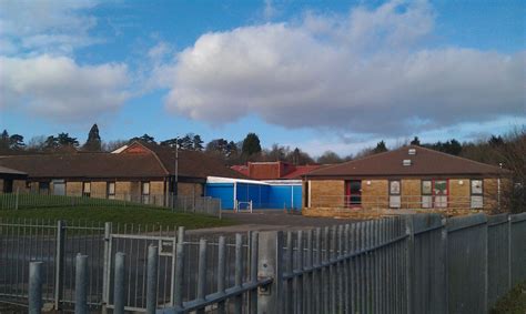 Oakfield Primary School, Cardiff - Wall Mounted Canopy - Able Canopies