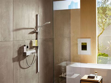 Shower bar and hand shower – the ideal shower set