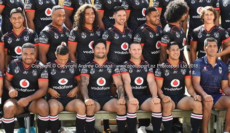 Players pose for an official team photo. Vodafone Warriors Media Day ...