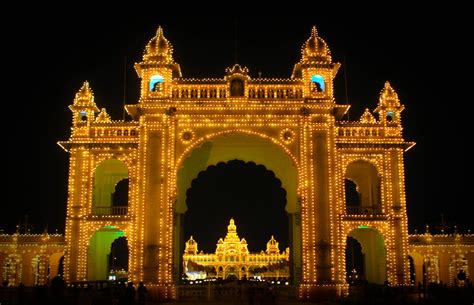 Mysore Palace lighting on Dussehra - PixaHive