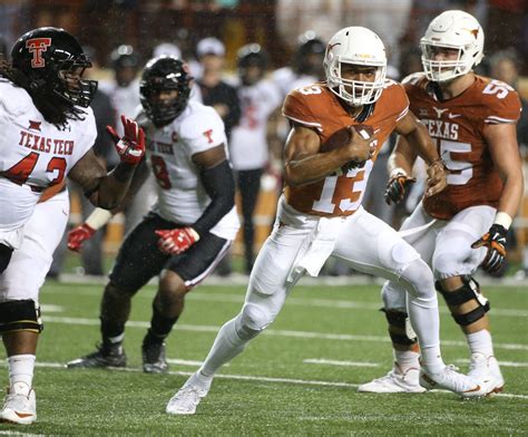 Texas Longhorns football starting quarterbacks through the years