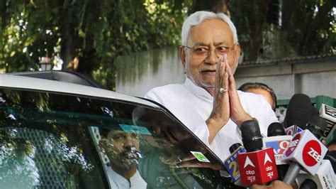 Nitish Kumar set to return to NDA, Sushil Kumar Modi to take oath as ...