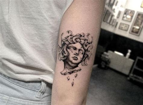 50+ Medusa Inspired Tattoo Design Ideas (2024 Updated) | Medusa tattoo ...