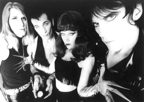 The Cramps - rock band - MOV!ES and MAN!A