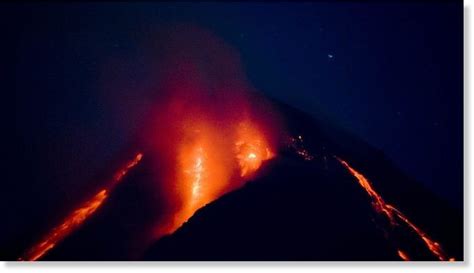 Mount Merapi volcano in Indonesia unleashes river of lava — Earth ...