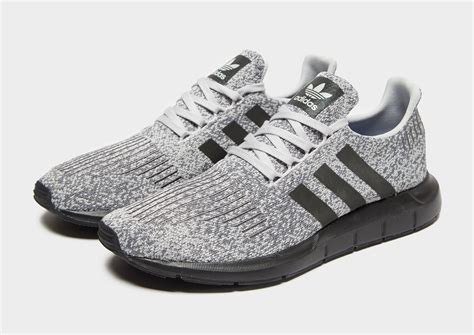 adidas Originals Synthetic Swift Run in Grey/Black (Gray) for Men - Lyst