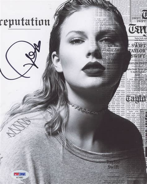Taylor Swift Signed 8x10 Photo (PSA COA) | Pristine Auction