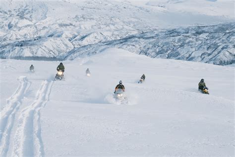 Alaska | Snowmobile Tour - Wilderness CollectiveWilderness Collective