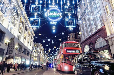 How To See London's Christmas Lights By Bus | Londonist