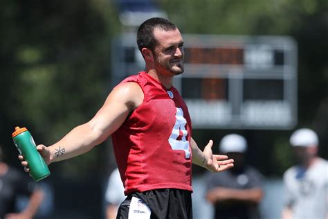 Derek Carr leads new-look Raiders offense into training camp | Las ...