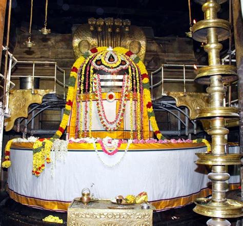 Brihadeeswarar Temple: Timeless Marvel Of Chola Architecture