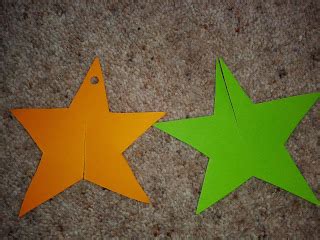 Flame: Creative Children's Ministry: Nativity Star Craft and Prayers