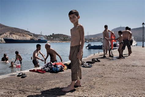 This 9-Year-Old Syrian Boy Got Lost Along the Refugee Trail in Greece ...