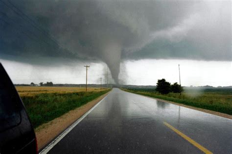 File:Oakfield Tornado 71896.jpg - Wikimedia Commons