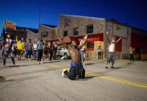 George Floyd protests: 19 striking moments from the week's protests