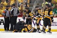 Sidney Crosby Leaves Game 3 After Hit to Head - The New York Times