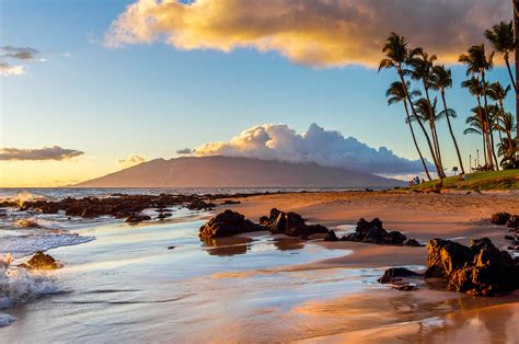 MAUI - EXPERIENCE PARADISE LIKE A LOCAL - Passage For Two