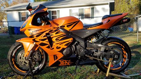 2006 Honda Cbr600rr – Dennis Kirk – Garage Build