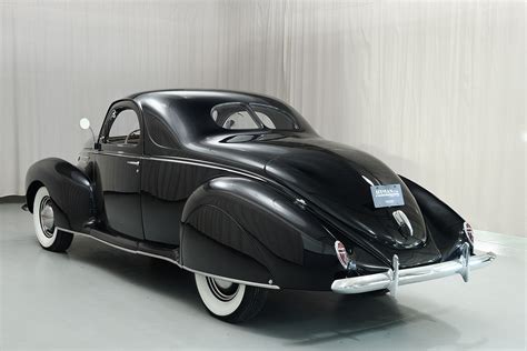 1939 Lincoln Zephyr Coupe