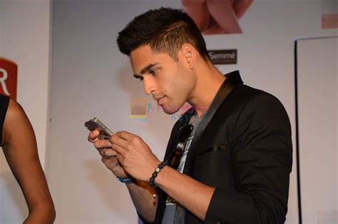 Siddhart Mallya at Kingfisher calendar hunt press meet in Mumbai on 20th Sept 2012 / Siddharth ...