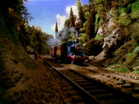 Thomas, Percy and the Coal/Gallery in 2022 | Thomas the tank engine ...