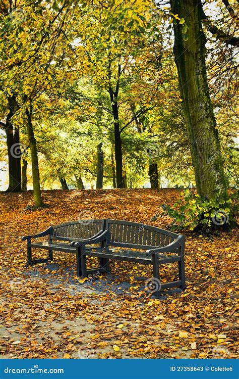 Bench In Park In Autumn Stock Photos - Image: 27358643