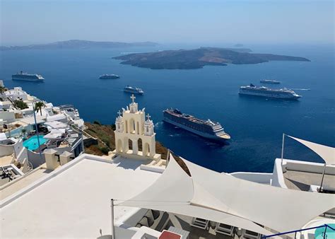 Cruise Ship Calendar Santorini 2024 - Jasmin Melony