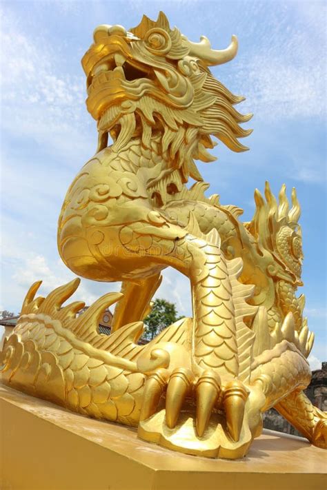 Golden Dragon Statue in Vietnam Stock Photo - Image of animal, china ...