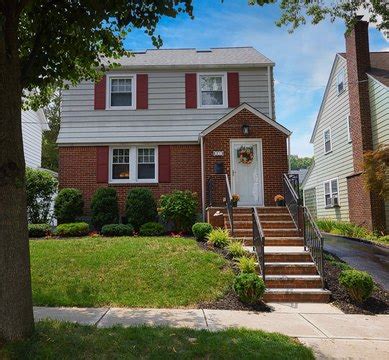 Bloomfield, NJ Real Estate - Bloomfield Homes for Sale | realtor.com®