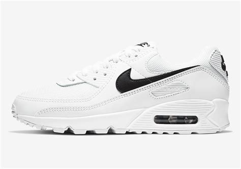 Nike Air Max 90 Womens White Black CQ2560-101 SneakerNews.com