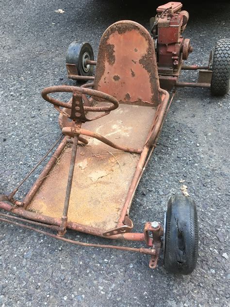 Need help with ID-Ing these two vintage karts | OldMiniBikes.com