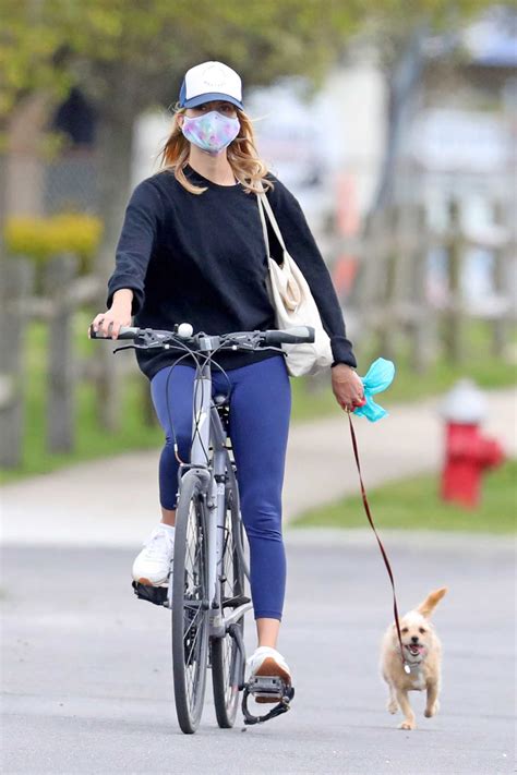 Taylor Neisen in a White Sneakers Does a Bike Ride in New York – Celeb ...