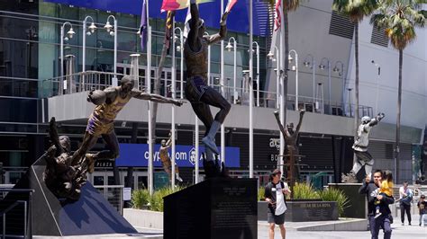 Los Angeles Lakers to unveil Kobe Bryant statue outside their arena on Feb. 8 – WKBN.com