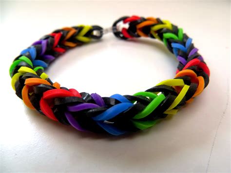 Loom Love - Fishtail Bracelet (Rainbow with black) | Fishtail bracelet ...