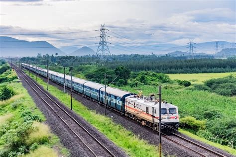 10 amazing facts about Indian Railways - OrissaPOST