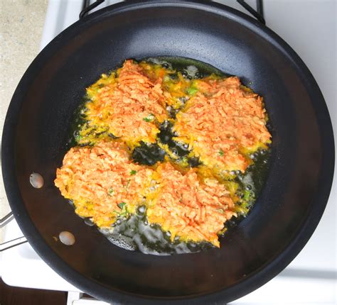 Paleo Sweet Potato Latkes with Cranberry Applesauce – Jane's Healthy ...