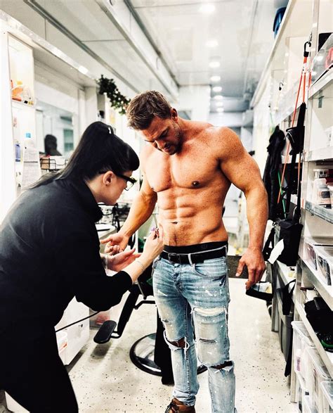 Meet Alan Ritchson, the ‘jacked’ actor from Reacher: the star of Prime Video’s hit TV show also ...